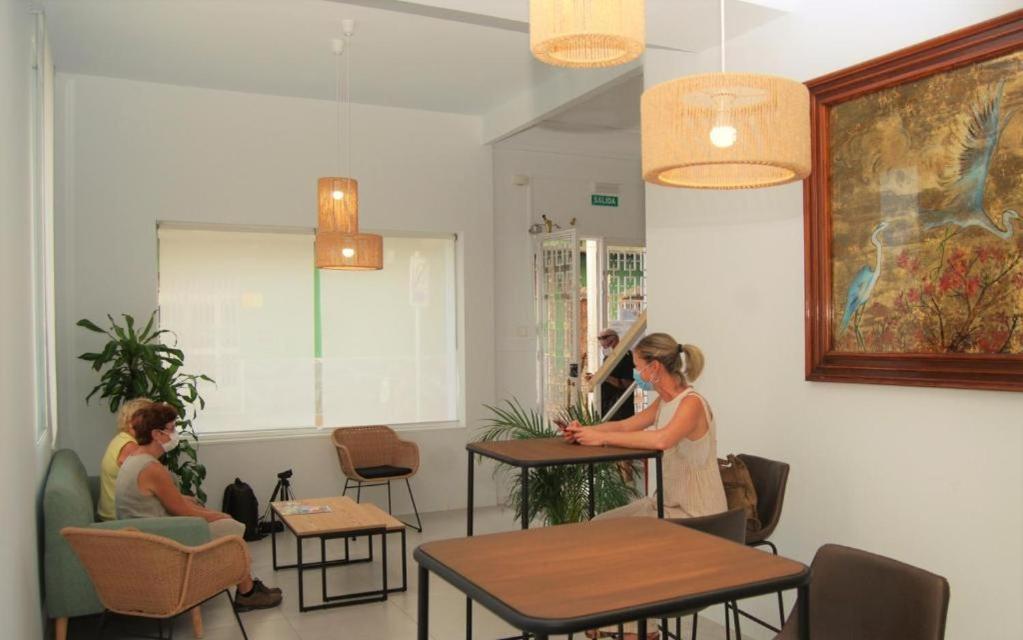 Tropical Hotel 2*